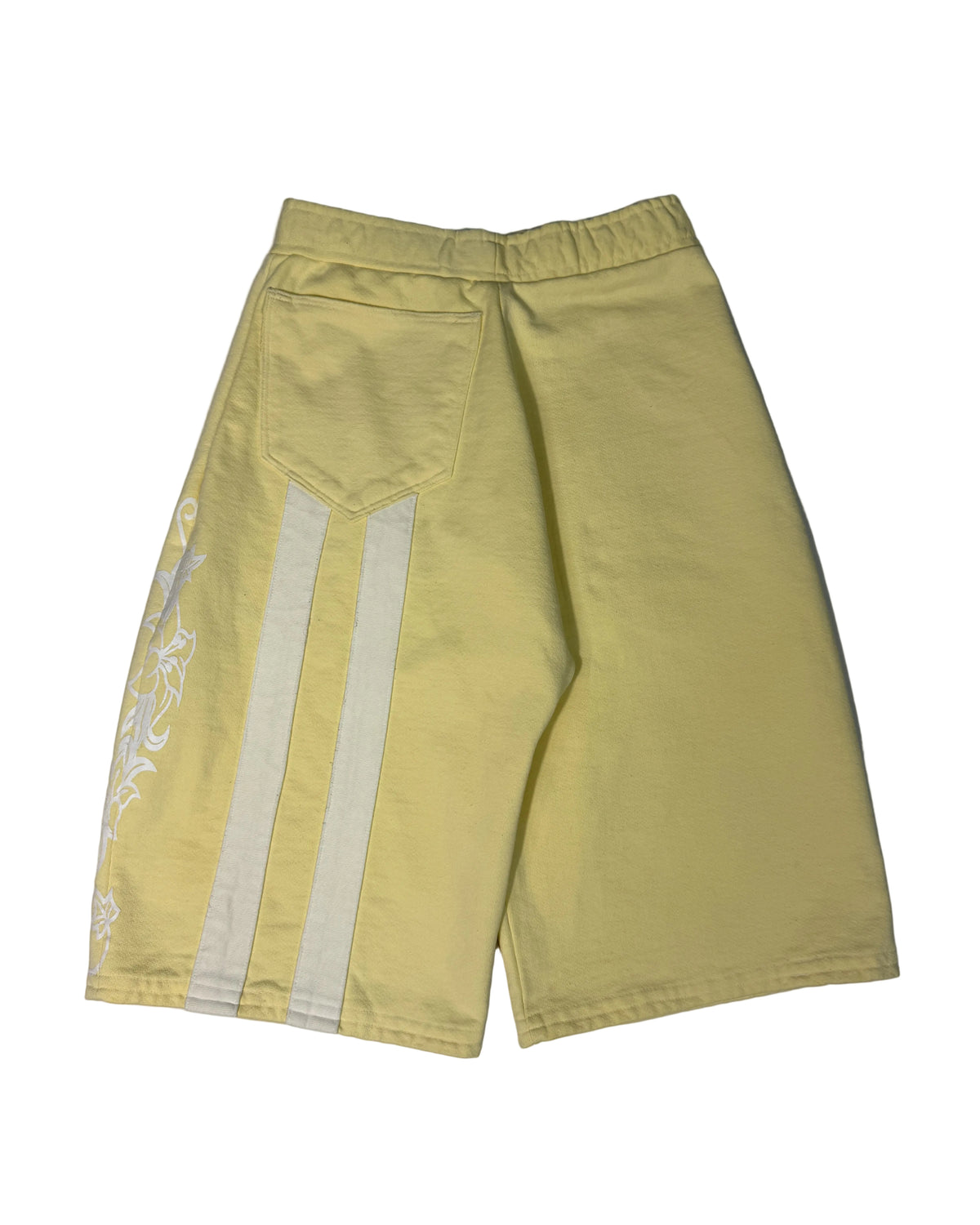YELLOW ORCHID CAPRI SWEATSHORTS